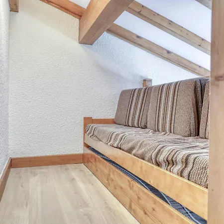 2 Pieces Mezzanine Avec Balcon, Parking Et Telecabine A Proximite A - Fr-1-453-51 Διαμέρισμα